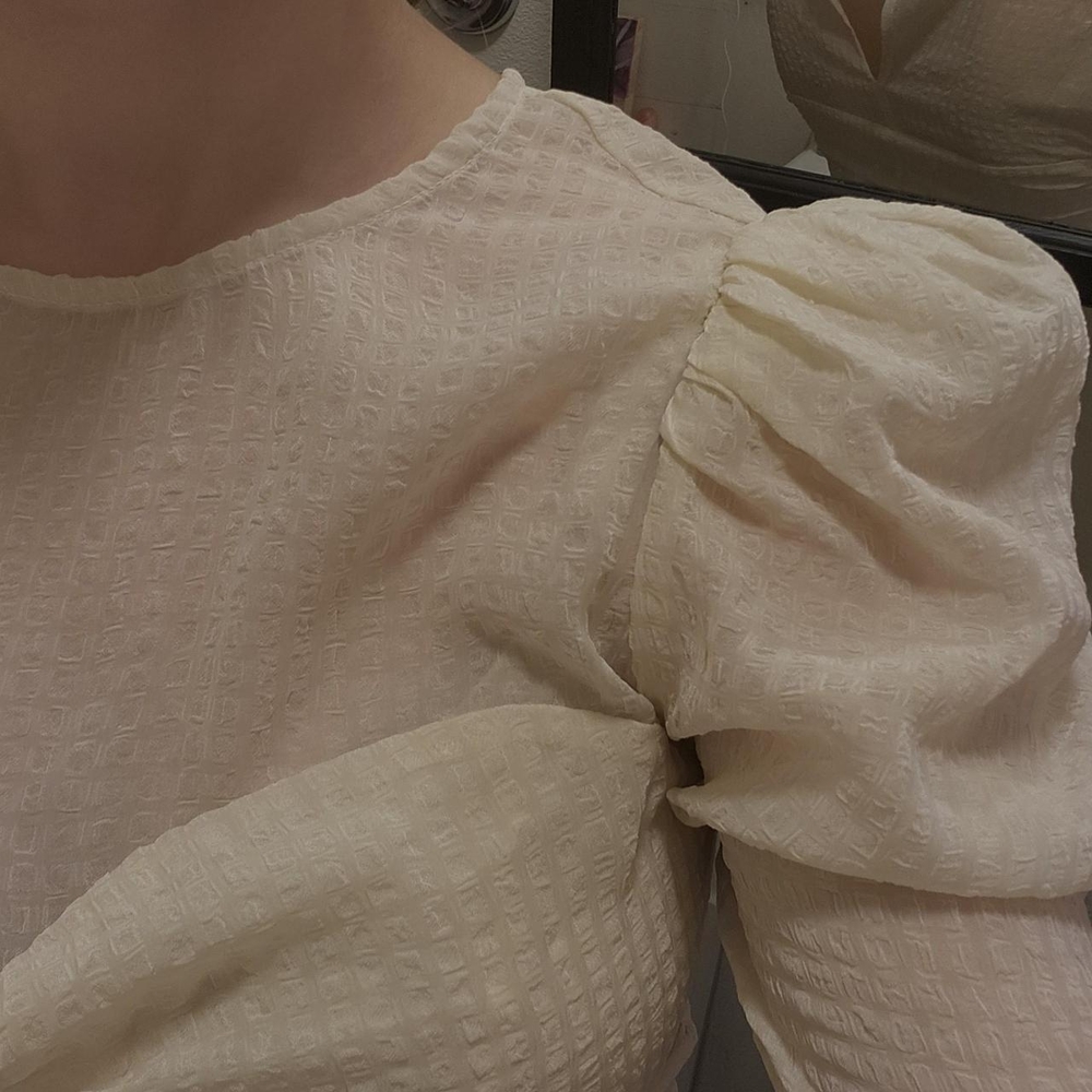 Astr Cream Ruffled Puff Sleeve Blouse